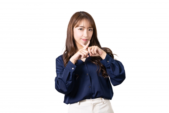 なぜメガネ男子はダサいといわれるのか