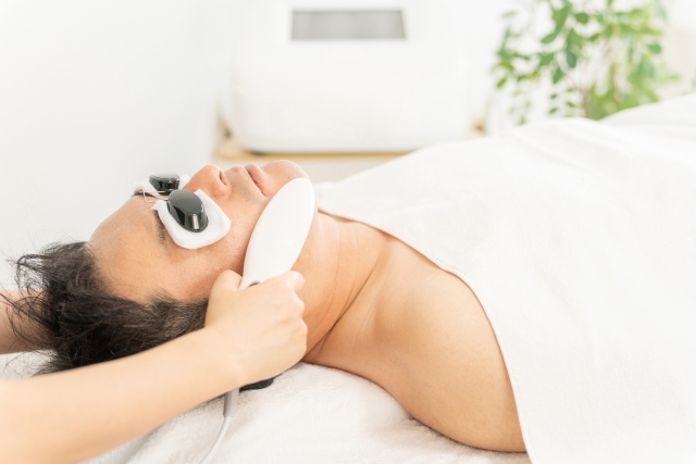 童顔でヒゲが濃いならヒゲ脱毛一択！